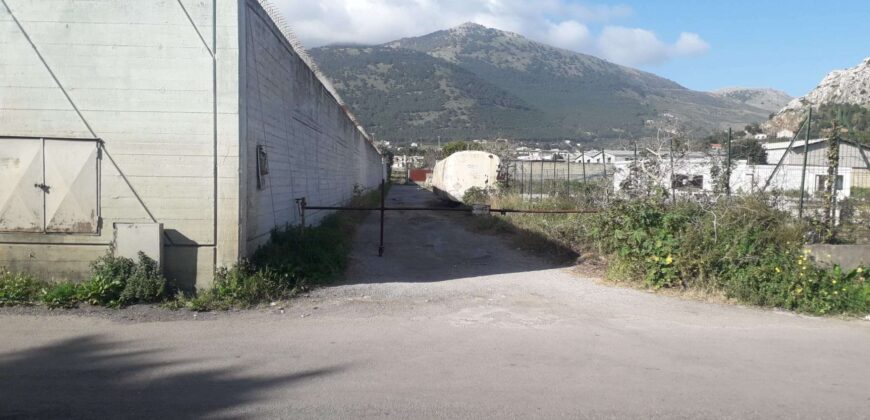 Palermo : Terreno Via Partanna Mondello