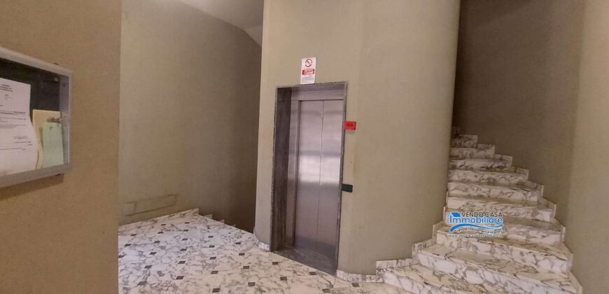 Casteldaccia: Appartamento Via Re Di Puglia