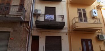 Casteldaccia: Casa Indipendente Via Palermo