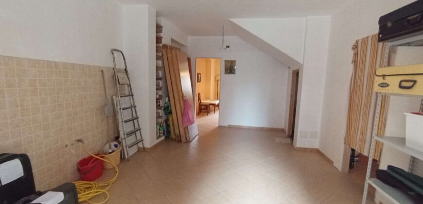 Casteldaccia: Casa Indipendente Via Naurra