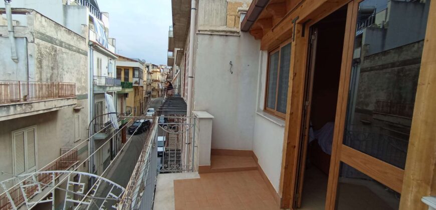 Casteldaccia: Casa Indipendente Via Naurra