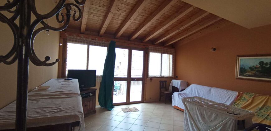 Casteldaccia: Casa Indipendente Via Naurra