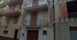 Casteldaccia: Casa Indipendente Via Naurra