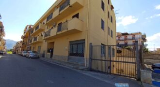 Casteldaccia: Magazzino Via Gaetano Donizetti