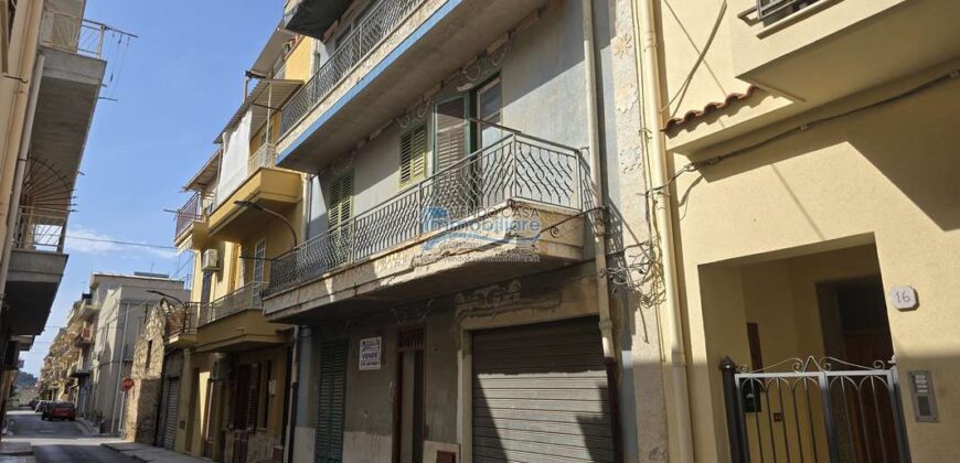 Casteldaccia: Palazzina Vicolo del Girato Bonaccorto
