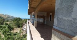 Morreale: Villa Via Giuseppina Turrisi Colonna