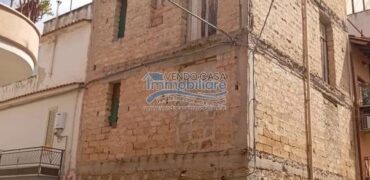 Casteldaccia: Palazzina Via Catania