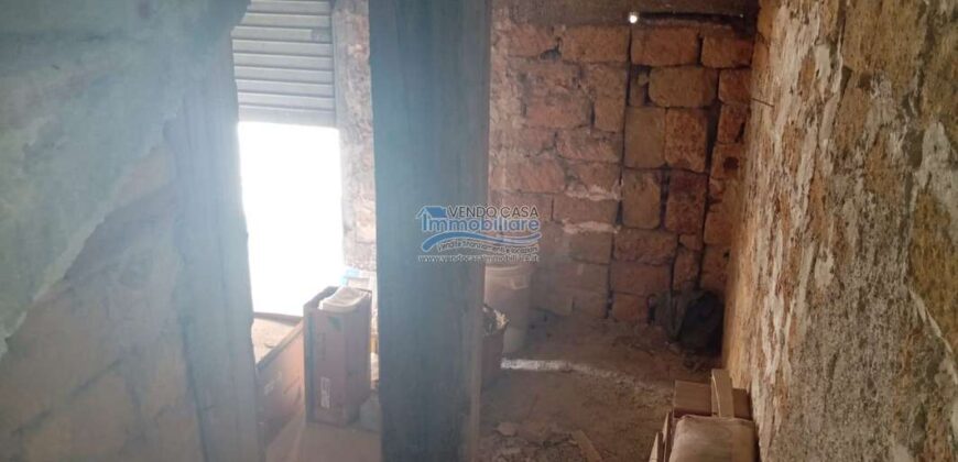 Casteldaccia: Palazzina Via Catania