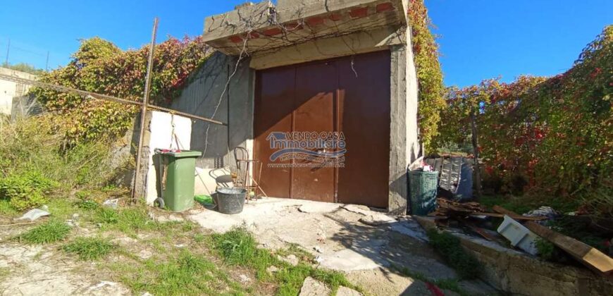 Casteldaccia : Magazzino Contrada Bambino