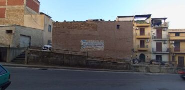 Casteldaccia: Magazzino Via Camilla Caderna